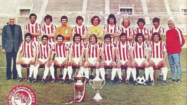 Câu lạc bộ bóng đá Olympiakos giành được chức vô địch chuyên nghiệp trong những năm 1976 - 2001