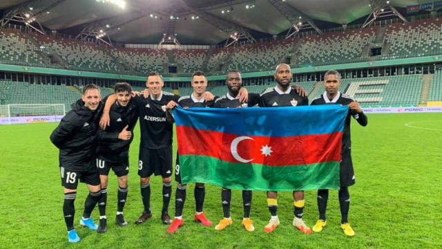Chức vô địch cúp Azerbaijan đầu tiên của câu lạc bộ bóng đá Qarabag trong năm 2006